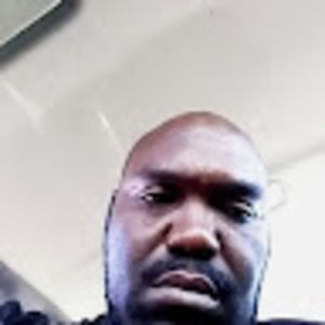 Meet your Posher, Derrick